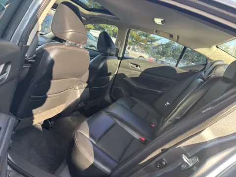 Photos of 2019 Nissan Altima 2.5 SR for sale in Frederick, MD at Hi Lo Auto Sales - Frederick - 355