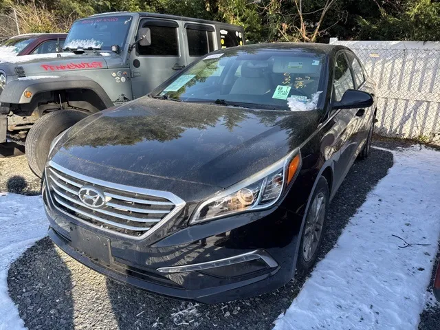 2017 Hyundai Elantra SE's photo