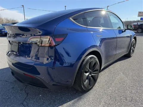 More photos of 2025 Tesla Model Y Long Range at Hi Lo Auto Sales - Frederick - 355, MD