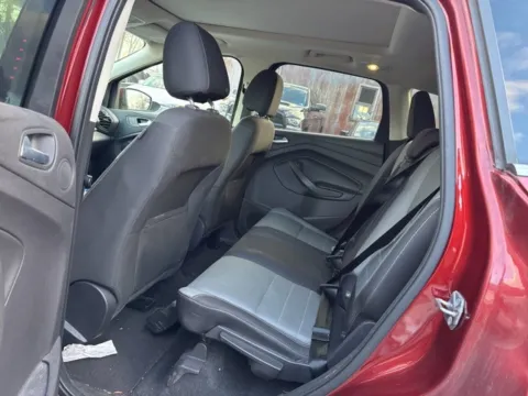 Photos of 2016 Ford Escape SE for sale in Frederick, MD at Hi Lo Auto Sales - Frederick - 355