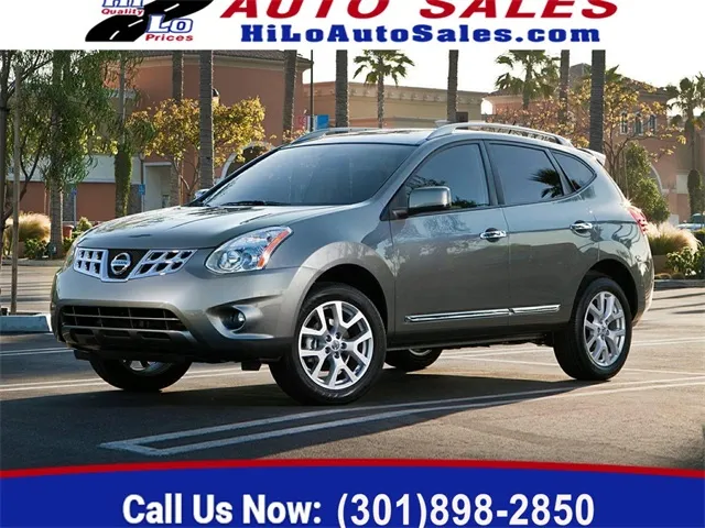 2013 Nissan Rogue S's photo