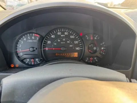 More photos of 2004 Nissan Armada SE at Hi Lo Auto Sales - Frederick - 355, MD