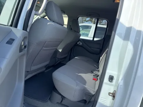 Photos of 2016 Nissan Frontier SV for sale in Frederick, MD at Hi Lo Auto Sales - Frederick - 355