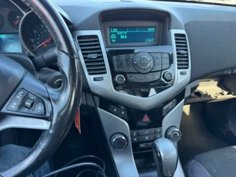 More photos of 2013 Chevrolet Cruze 1LT at Hi Lo Auto Sales - Frederick - 355, MD