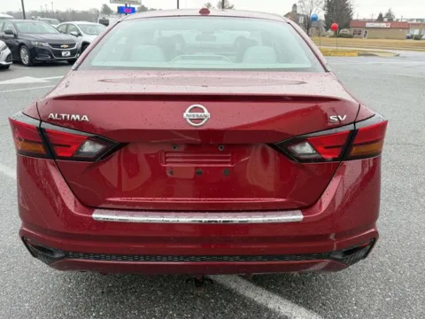 More photos of 2021 Nissan Altima 2.5 SV at Hi Lo Auto Sales - Frederick - 355, MD