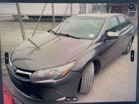 Silver 2016 Toyota Camry SE for sale in Frederick, MD