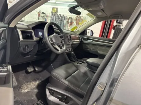 More photos of 2023 Volkswagen Atlas 2.0T SE at Hi Lo Auto Sales - Frederick - 355, MD