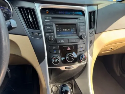 More photos of 2014 Hyundai Sonata GLS at Hi Lo Auto Sales - Frederick - 355, MD