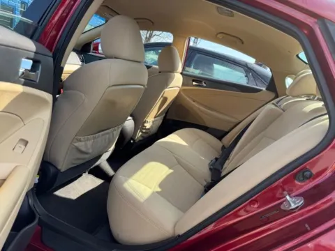 Photos of 2014 Hyundai Sonata GLS for sale in Frederick, MD at Hi Lo Auto Sales - Frederick - 355