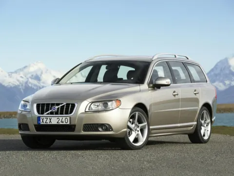 Silver 2008 Volvo V70 3.2 for sale in Frederick, MD