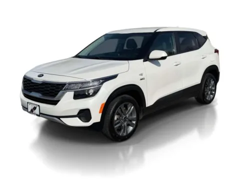 White 2021 Kia Seltos LX for sale in Frederick, MD