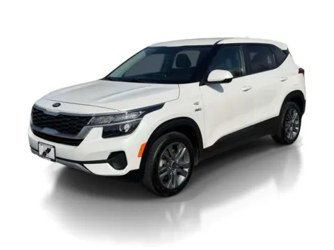 White 2021 Kia Seltos LX for sale in Frederick, MD