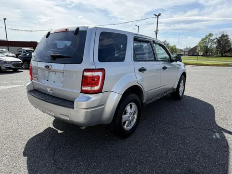 More photos of 2010 Ford Escape XLS at Hi Lo Auto Sales - Frederick - 355, MD