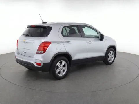 More photos of 2021 Chevrolet Trax LS at Hi Lo Auto Sales - Frederick - 355, MD