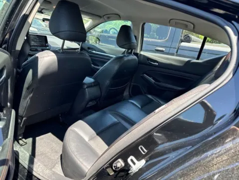 Photos of 2023 Nissan Altima 2.5 SR for sale in Frederick, MD at Hi Lo Auto Sales - Frederick - 355
