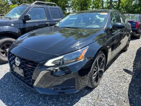 Black 2023 Nissan Altima 2.5 SR for sale in Frederick, MD