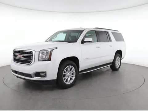 White 2018 GMC Yukon XL SLT Standard Edition for sale in Frederick, MD