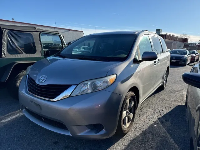 Used Toyota Sienna Under 10 000null