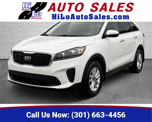 White 2019 Kia Sorento LX for sale in Frederick, MD
