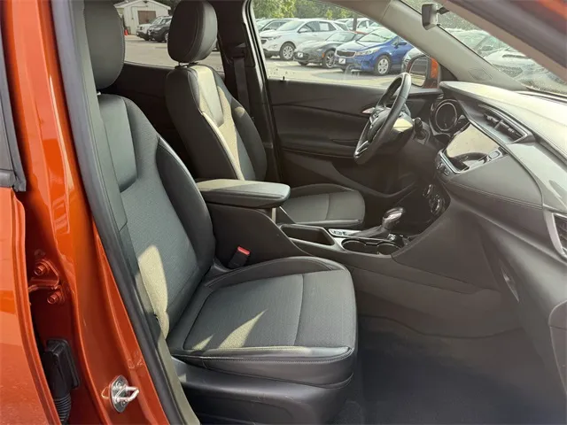 2022 Buick Encore GX Preferred photo 3