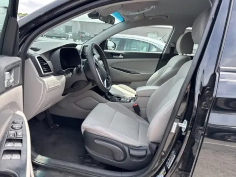 Photos of 2019 Hyundai Tucson SE for sale in Frederick, MD at Hi Lo Auto Sales - Frederick - 355