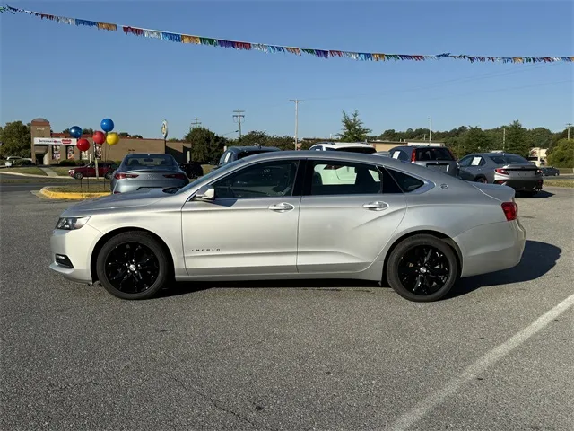 2019 Chevrolet Impala 1LT photo 10