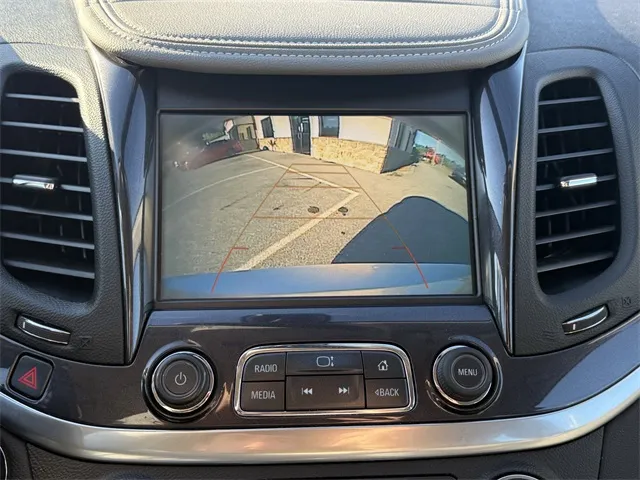 2019 Chevrolet Impala 1LT photo 17
