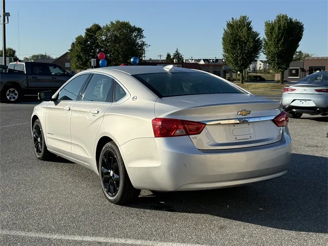 2019 Chevrolet Impala 1LT photo 18
