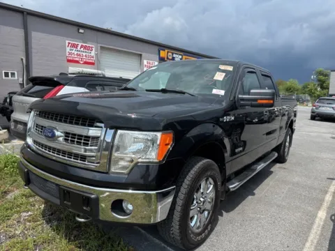 Black 2013 Ford F-150 XLT for sale in Frederick, MD