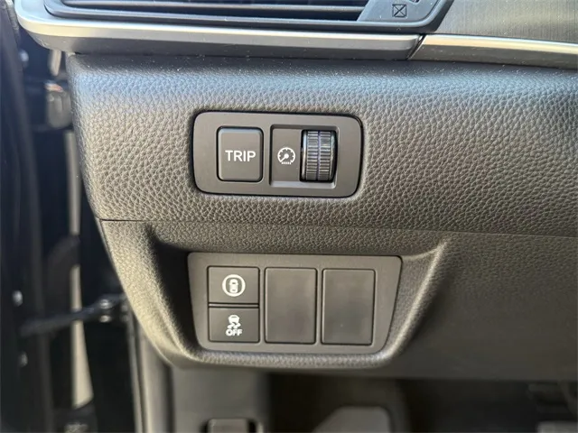 2019 Honda Accord LX photo 6
