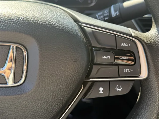 2019 Honda Accord LX photo 22