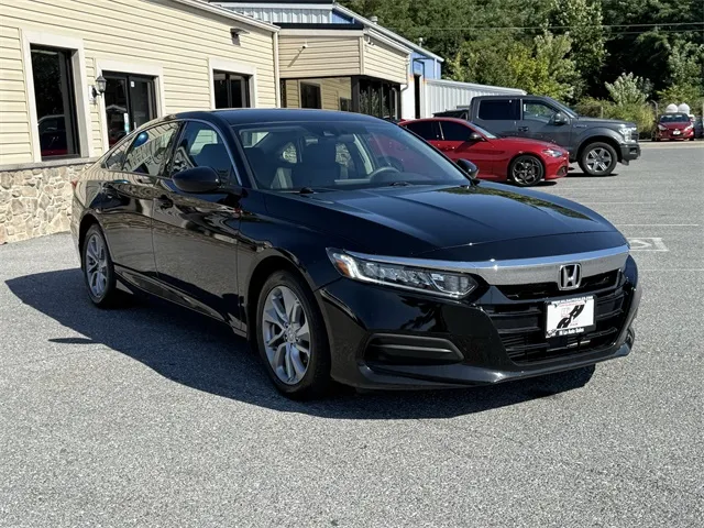 2019 Honda Accord LX photo 18