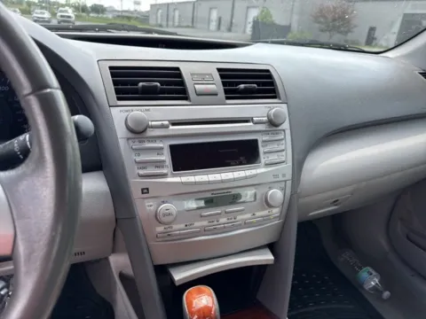 More photos of 2011 Toyota Camry XLE at Hi Lo Auto Sales - Frederick - 355, MD
