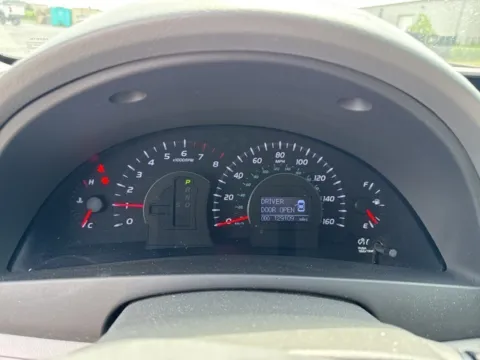 More photos of 2011 Toyota Camry XLE at Hi Lo Auto Sales - Frederick - 355, MD