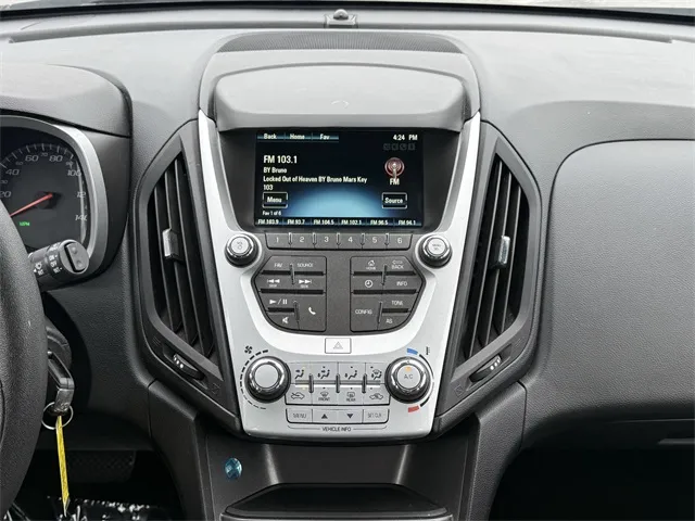 2016 Chevrolet Equinox LS photo 20
