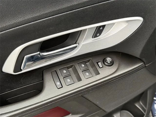 2016 Chevrolet Equinox LS photo 6