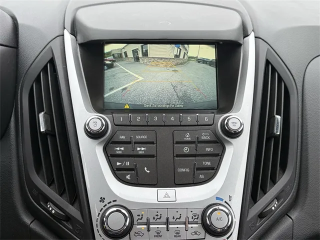 2016 Chevrolet Equinox LS photo 22