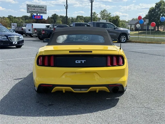 2015 Ford Mustang GT Premium photo 2