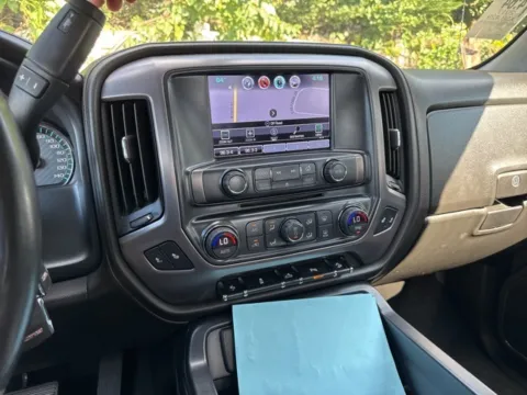 More photos of 2017 GMC Sierra 1500 SLT at Hi Lo Auto Sales - Frederick - 355, MD