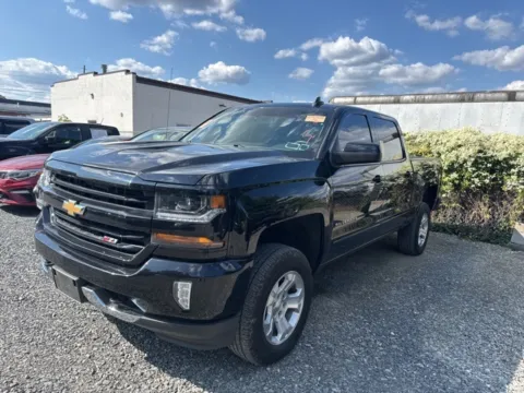 Black 2018 Chevrolet Silverado 1500 LT for sale in Frederick, MD