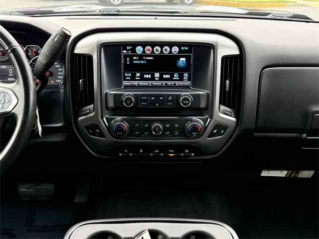 2018 Chevrolet Silverado 1500 LT photo 21