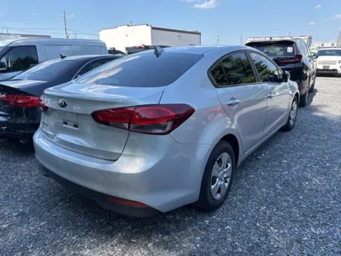 More photos of 2017 Kia Forte LX at Hi Lo Auto Sales - Frederick - 355, MD