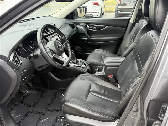 2019 Nissan Rogue SL photo 4