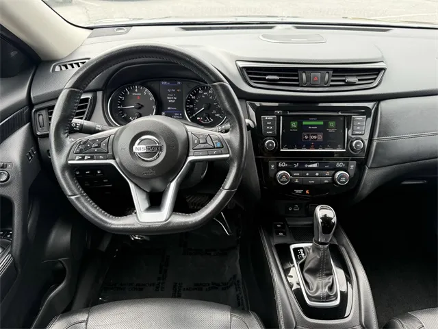 2019 Nissan Rogue SL photo 12