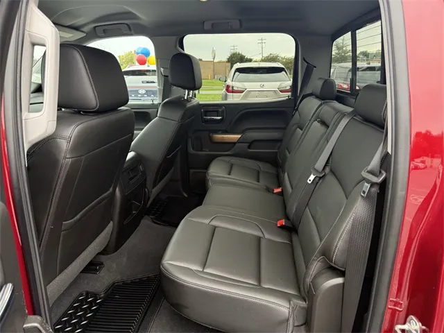 2018 Chevrolet Silverado 1500 LTZ photo 21