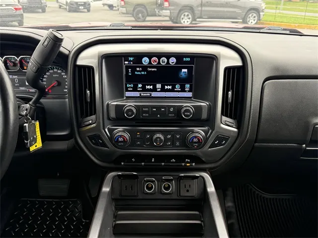 2018 Chevrolet Silverado 1500 LTZ photo 22