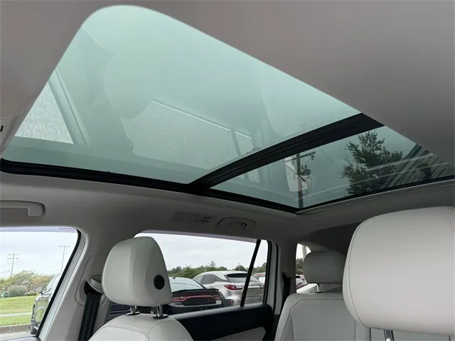 2021 Volkswagen Tiguan SE photo 13