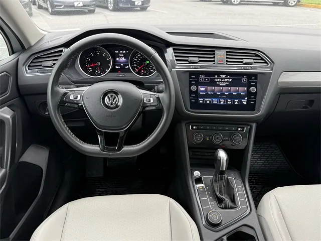 2021 Volkswagen Tiguan SE photo 22