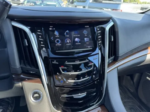 More photos of 2020 Cadillac Escalade ESV Luxury at Hi Lo Auto Sales - Frederick - 355, MD