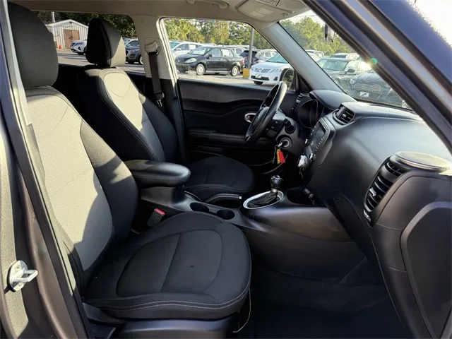 2018 Kia Soul Plus photo 17